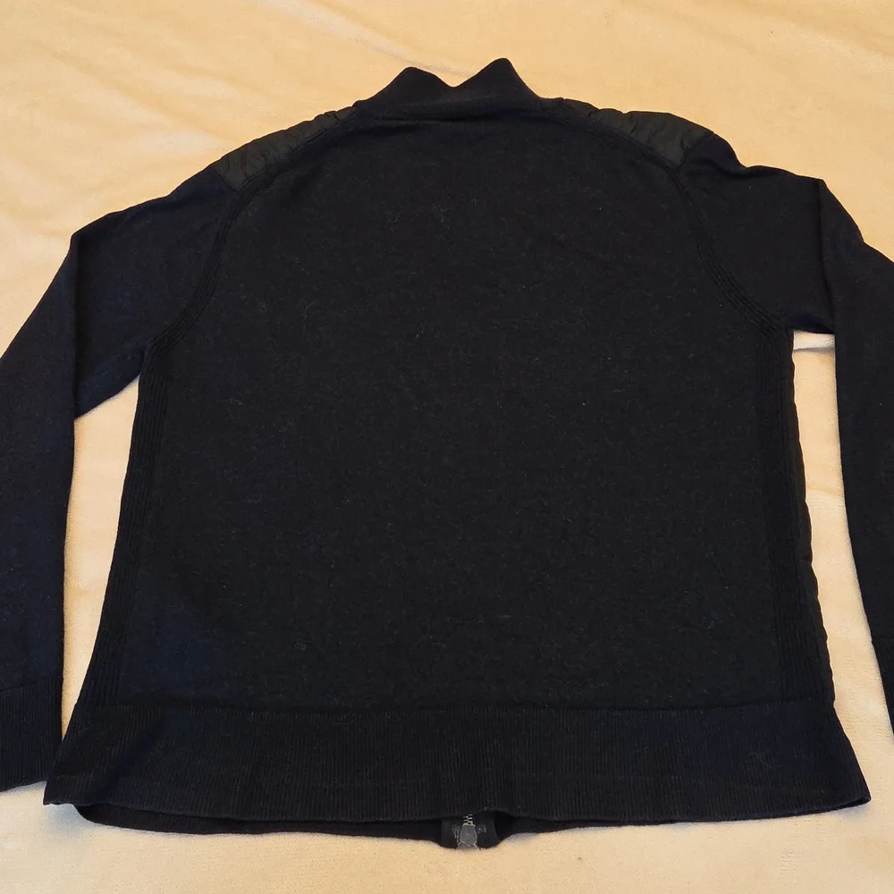GUC Men's Belstaff Zip-Up Navy Sweater. Size Medium - Picture 6 of 8